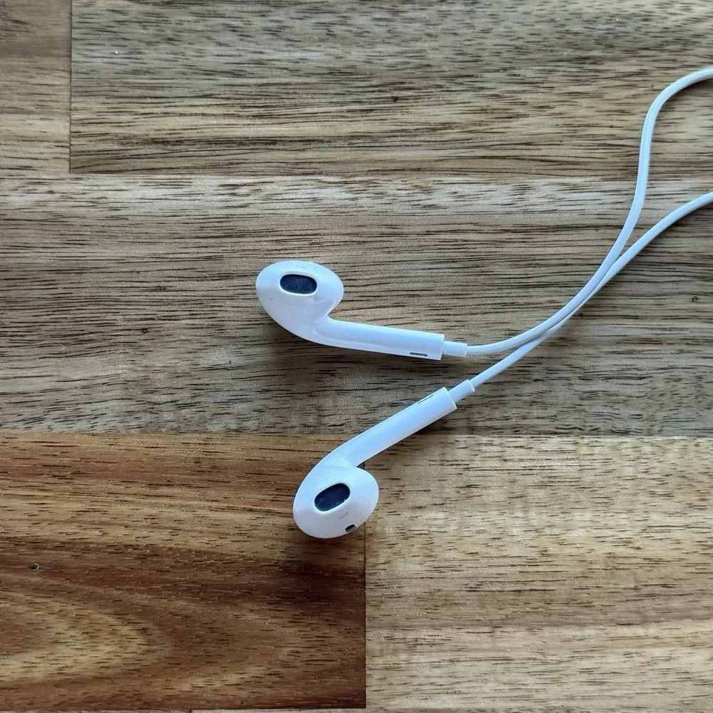 OEM Apple Ear Pods 3.5 mm Jack Earphones Ear Buds Wired Genuine Authentic TESTED
